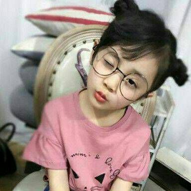 姓代的女孩名字2023帶金